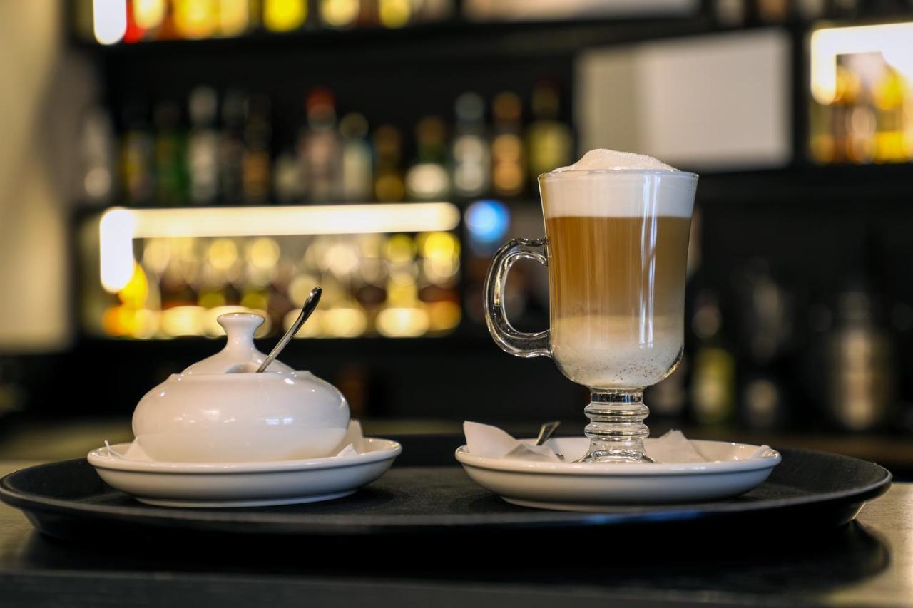 アガバビアンズ ホテル エレバン エクステリア 写真 Latte macchiato