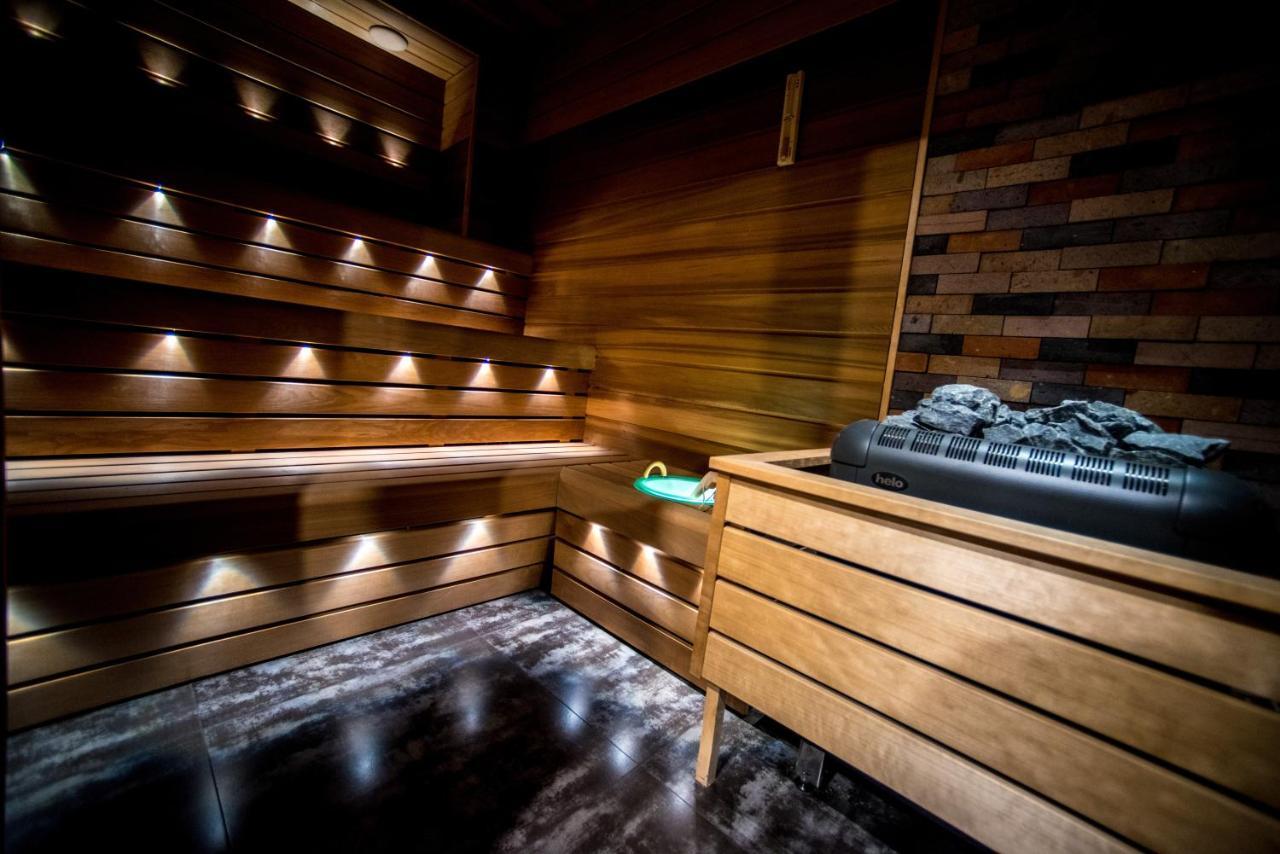アガバビアンズ ホテル エレバン エクステリア 写真 A modern Finnish sauna